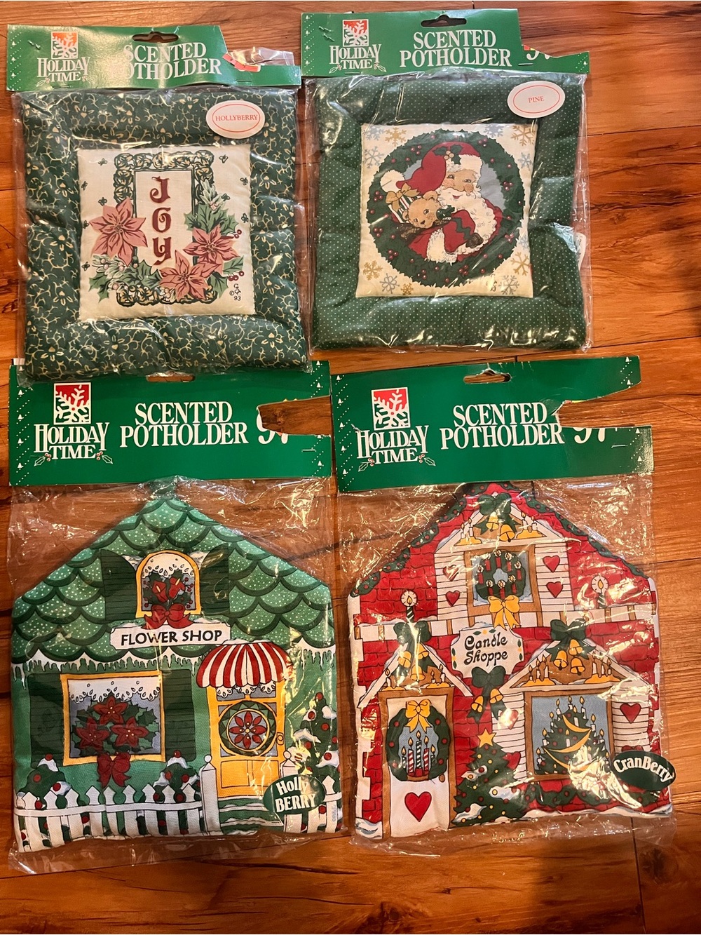 90’s Unopened Scented Holiday Potholders
